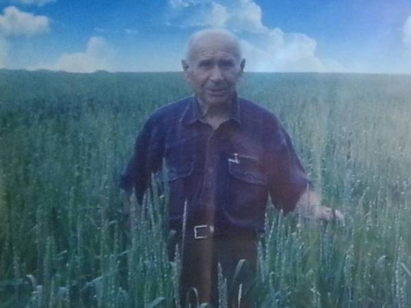 В Максимильяновке заслуженного агронома торжественно поздравили с 80-летием
